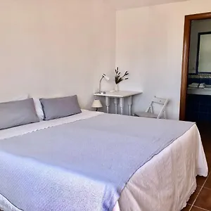  Apartamento Charming 1 Bedroom With Shared Kitchen Next To Puerto Banus España
